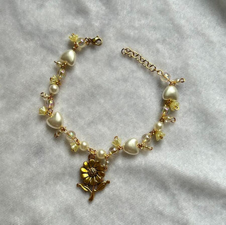 | Sunflower Bracelet | $8 |